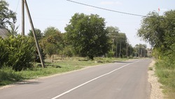 Участок поселковой улицы отремонтировали в Новоалександровском округе